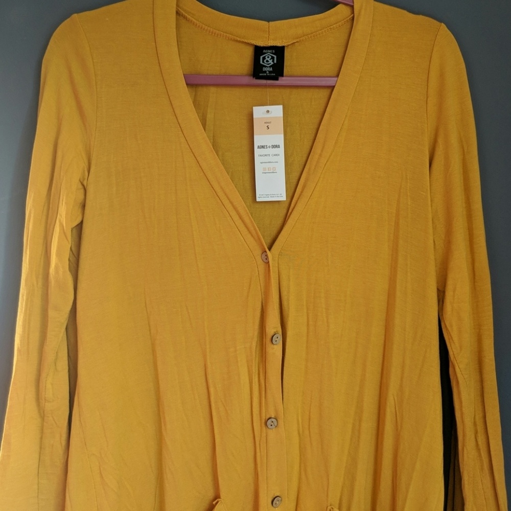 NWT Agnes & Dora Favorite Cardi- small
